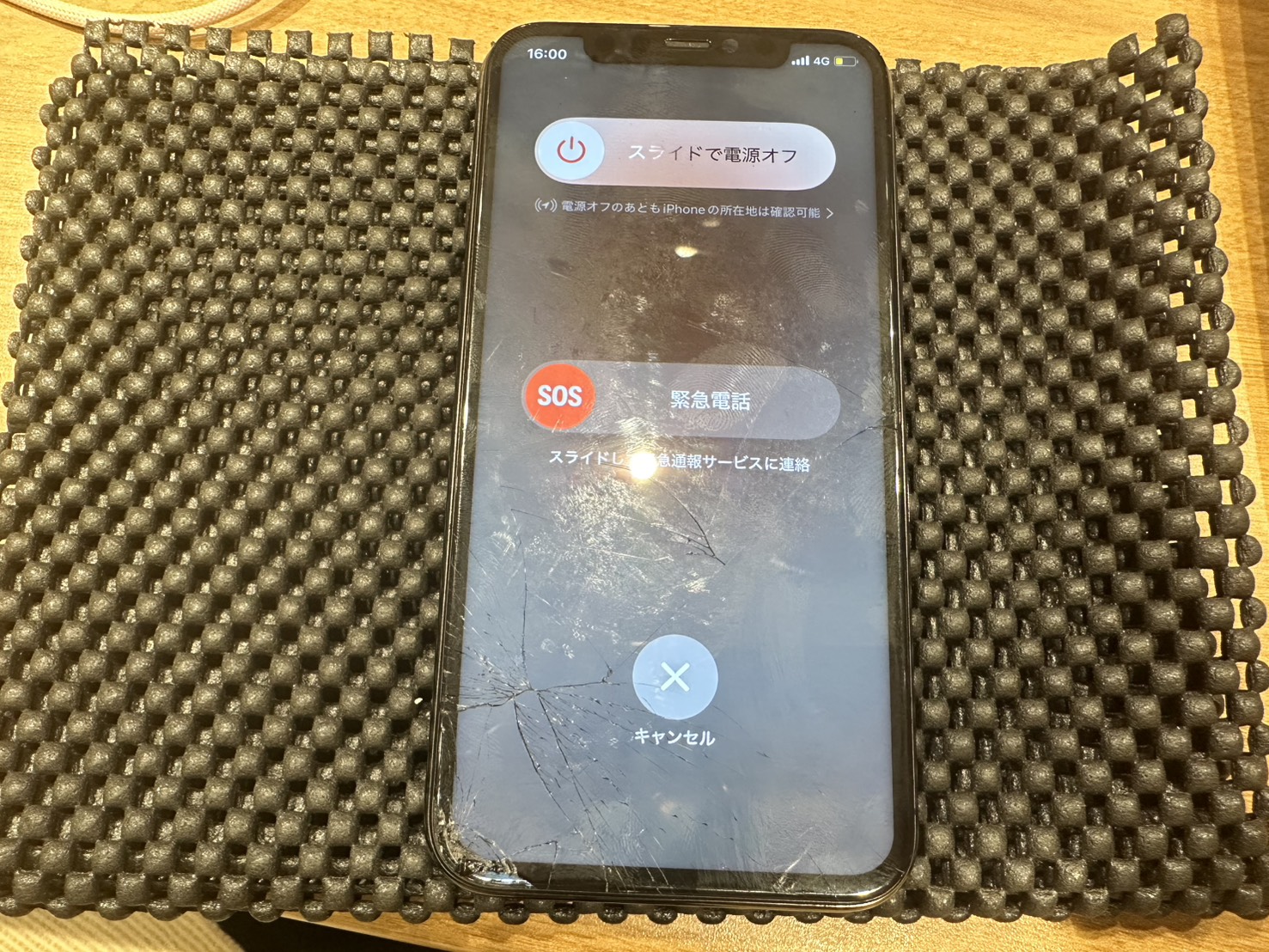 【戸越銀座よりご来店】iPhoneXSの画面交換修理をご依頼いただきました！